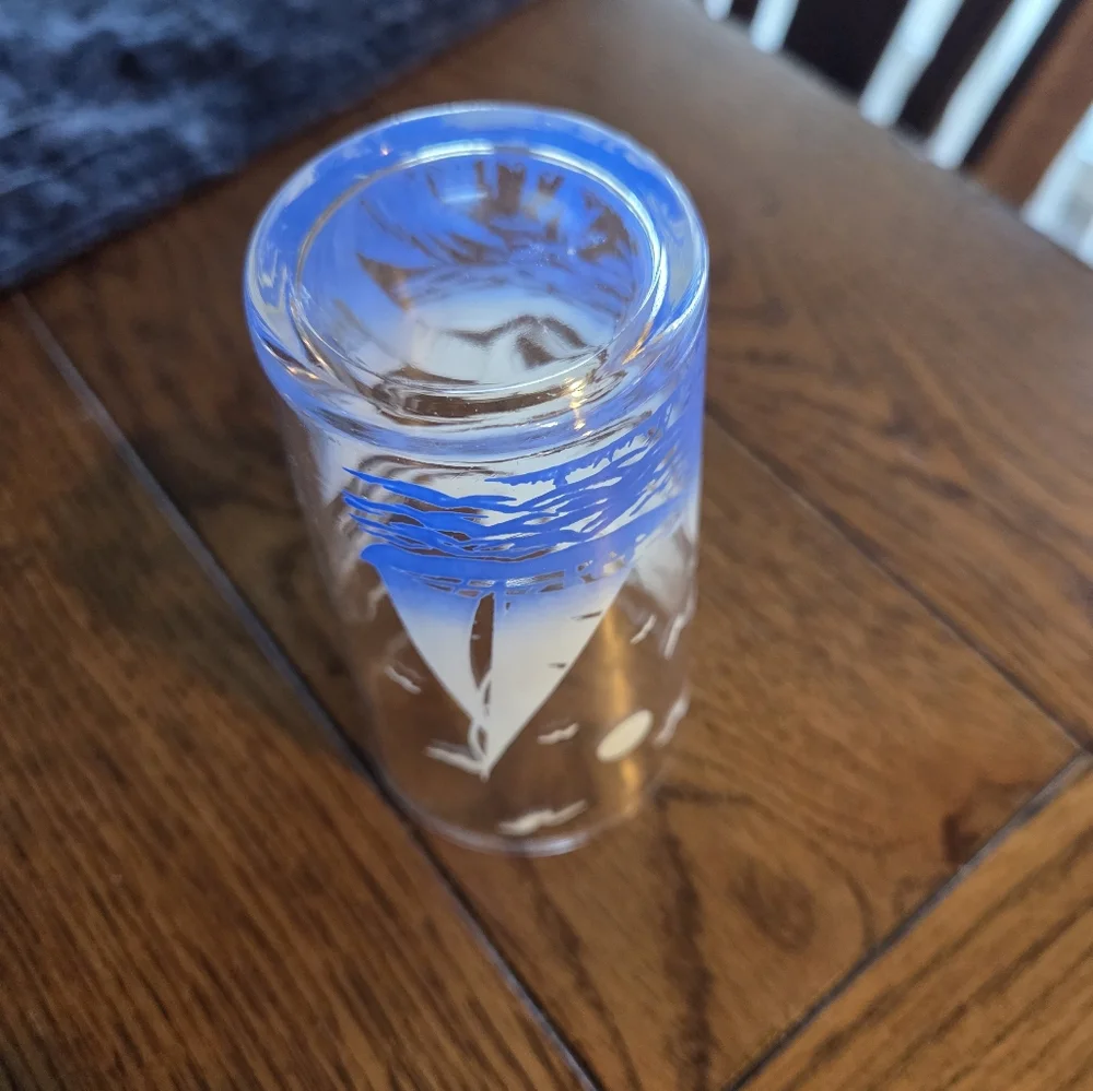 Mid Century Federal Glass Blue Ocean Sailboats & Palm Trees 8oz Glass